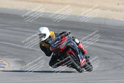 media/Sep-20-2025-Race Pace (Sat) [[d4e1b33f4d]]/Non Verified/Turn 10 (10am)/